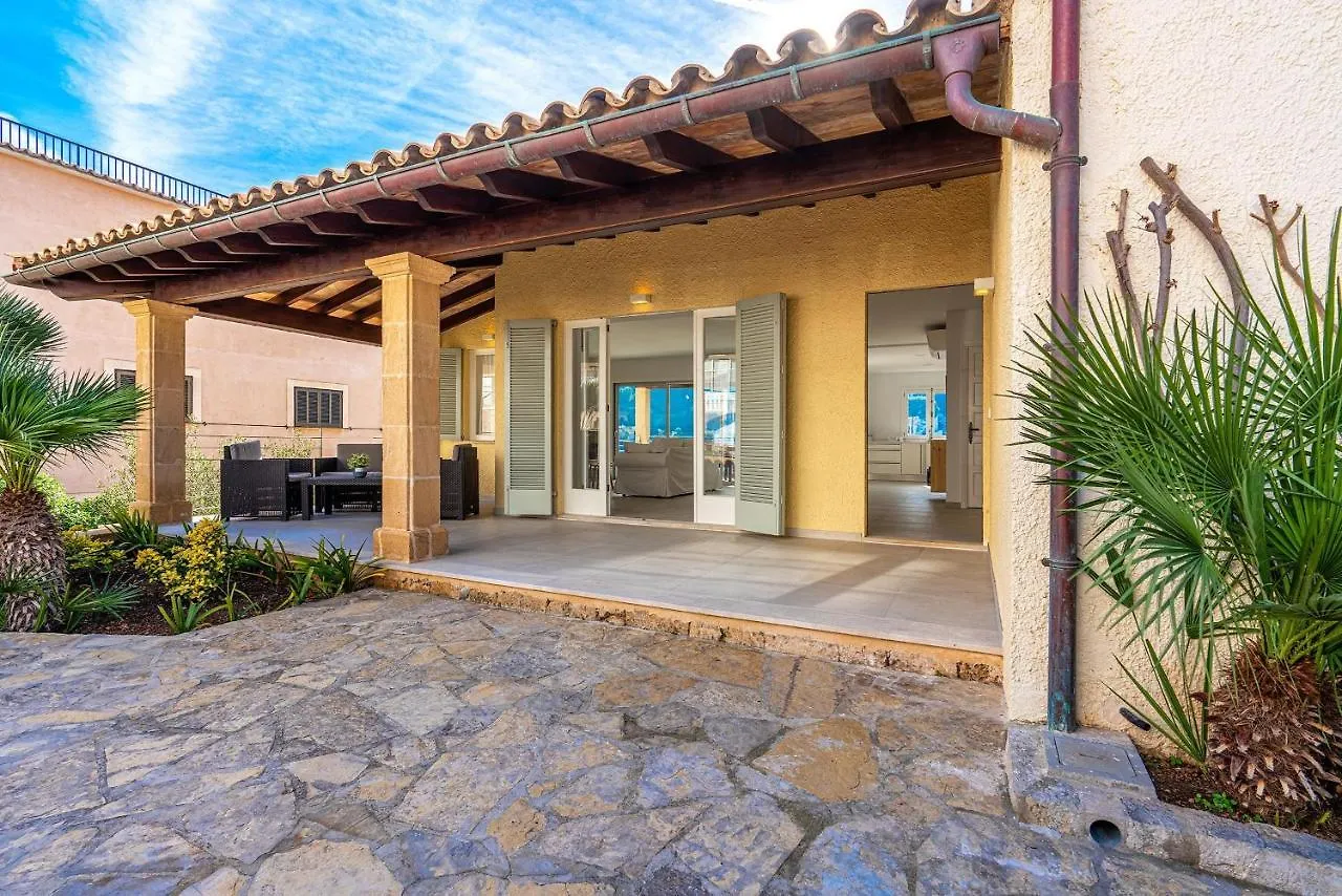 Lovely Central Apartment Guillem 3 Bedrooms Close To The Beach Central Location Cala San Vicente Cala San Vicente  0*, Cala San Vicente (Mallorca)