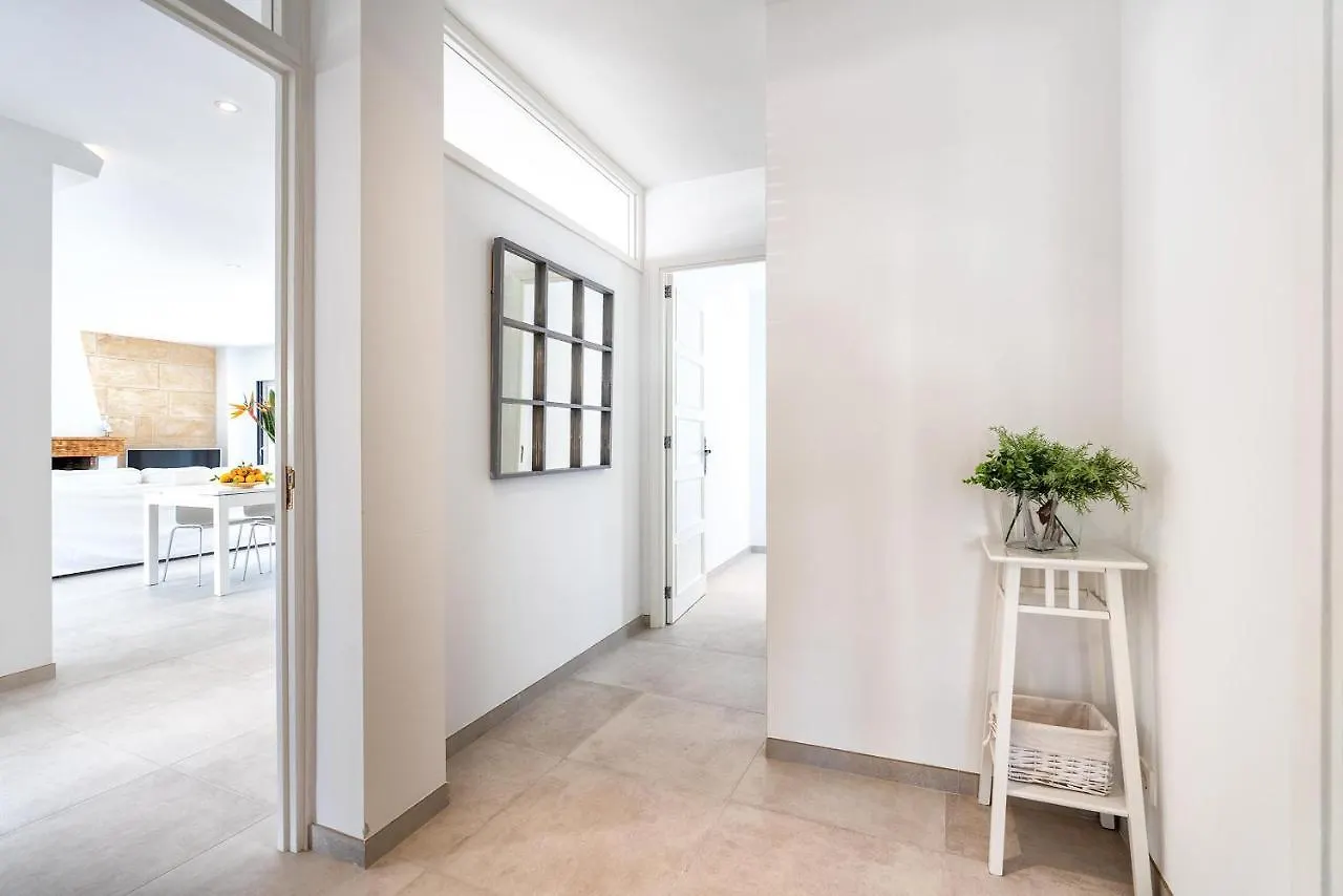Lovely Central Apartment Guillem 3 Bedrooms Close To The Beach Central Location Cala San Vicente Cala de Sant Vicenc